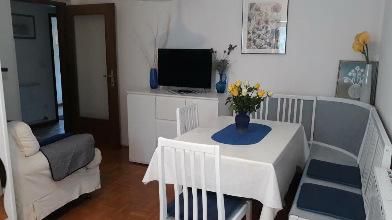 Apartment Rebula Izola Kültér fotó
